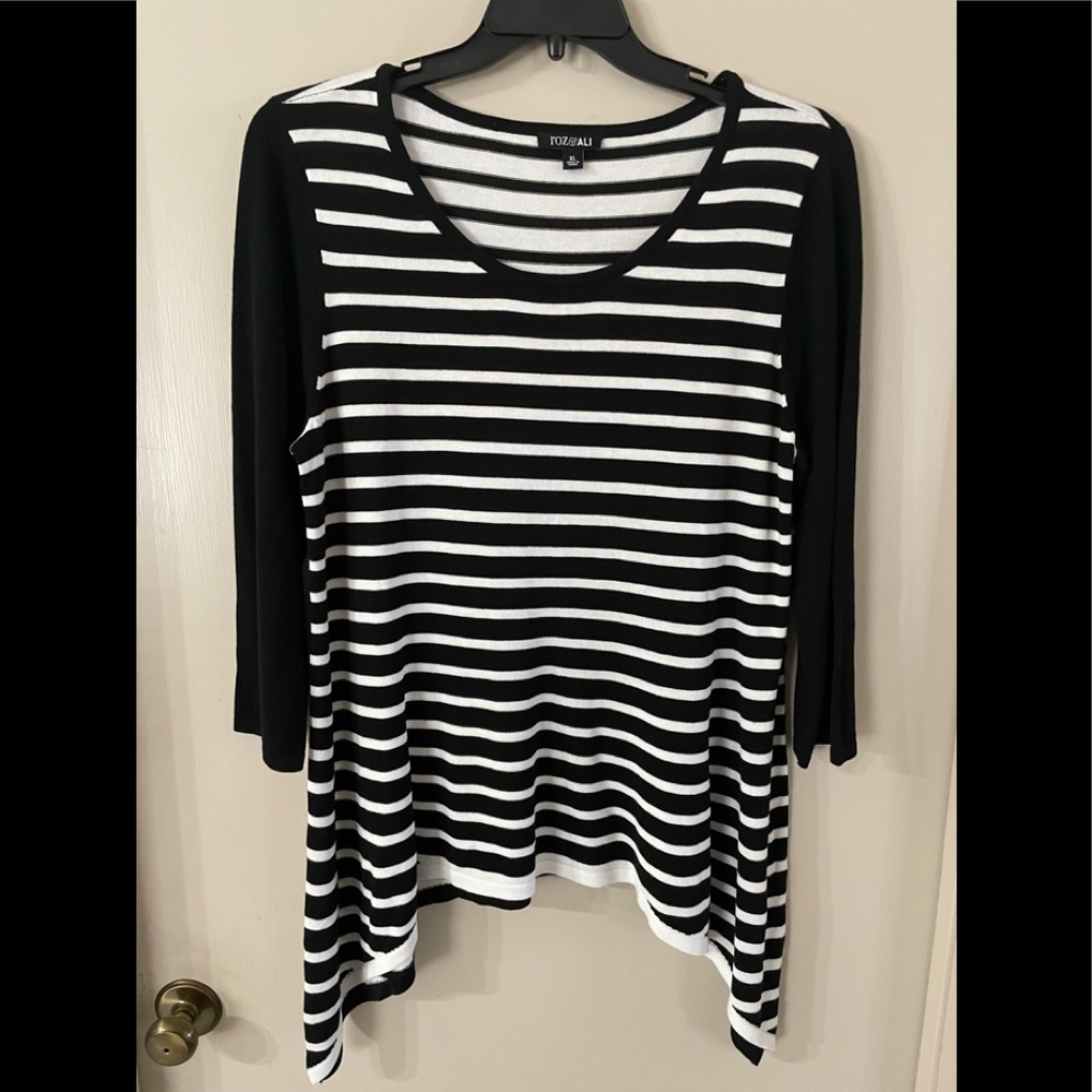 Ladies sweater
